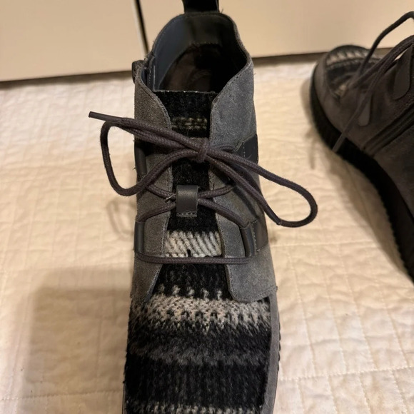 Aerosoles Umpire Wedge Bootie Grey Sz 8.5 - Picture 6 of 10